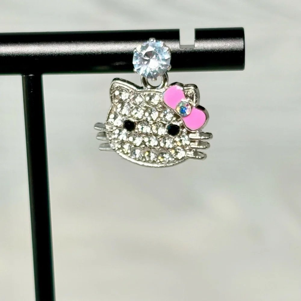 Hello‎ Kitty Crystal Earrings with Pink Bow
